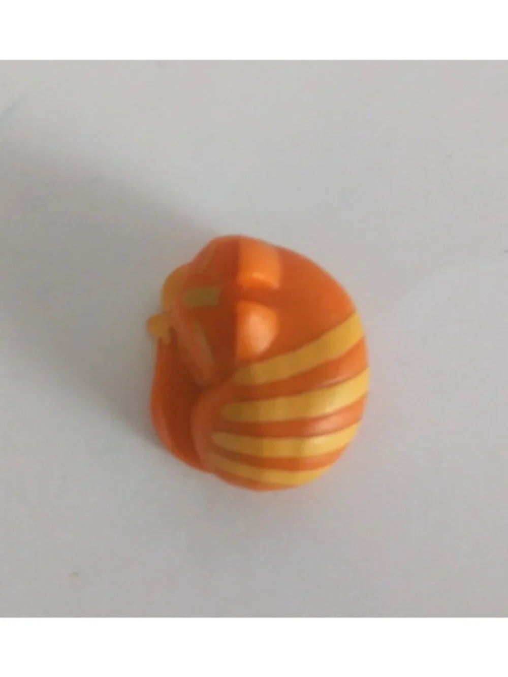 Hasbro Lost Kitties Series 1 Adorbs Nap-kin Collectible Mini Figure